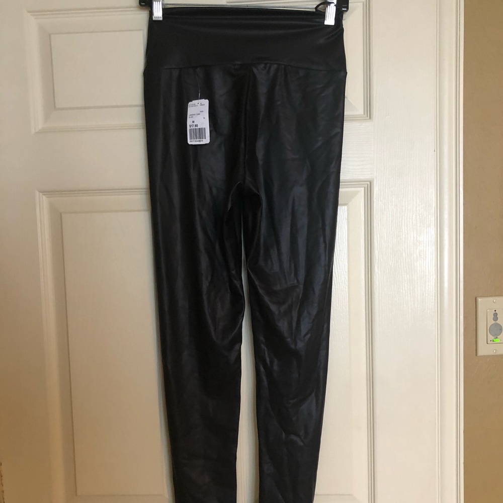 Black ankle leggings